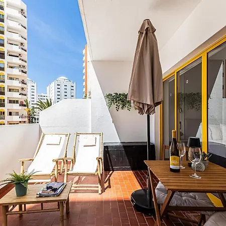아파트 One-bedroom Within Walking Distance Of Da Rocha And Marina De