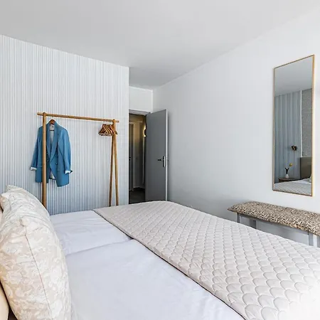 One-bedroom Within Walking Distance Of Da Rocha And Marina De 아파트 포티마오
