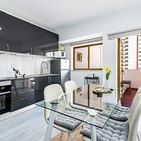 아파트 One-bedroom Within Walking Distance Of Da Rocha And Marina De